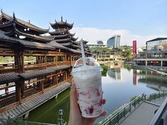 -星巴克(南宁民歌湖店)