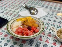 芋圆酒酿冰粉小风车-堂屋糖水店(愚园店)