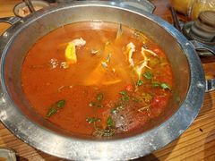 -野山舂·贵州现舂酸汤牛肉(鸿通城店)