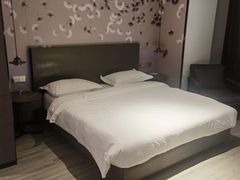 -上海大众空港宾馆