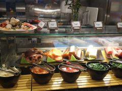 -圣丰索菲特·2 On 988 Café 自助餐厅