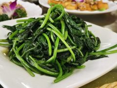 清炒番薯叶-八仔大富楼·河鲜(西江店)