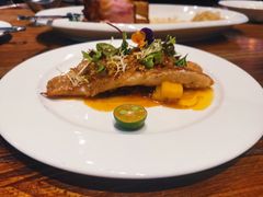 酸辣深海红石斑鱼柳-1886德国汽车餐厅(外滩十六铺码头店)