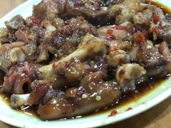 辛辣猪蹄-贤花饭店(城阳店)