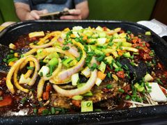 -鱼众不同·鸡公煲·烤全鱼(国顺路店)