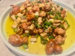 宫爆花仁鸡丁-蔴将·川菜(黄龙万科店)