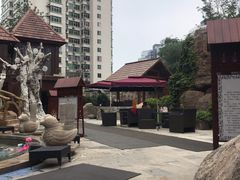 -裕龙汤泉