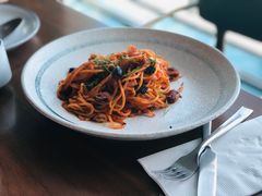 意大利面伴虾鱿鱼番茄橄榄-FISH&POTATO Cō(地中海美食 万象城店)