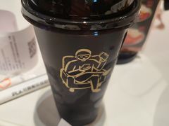 -喜茶(北京华贸购物中心店)