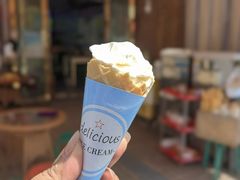 -古老冰山特色冰淇淋店(艾提尕尔店)