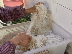 -正宗杨记普洱酸醋米线(总店)