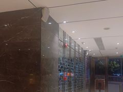 -迎商酒店(深圳罗湖火车站向西村地铁站店)