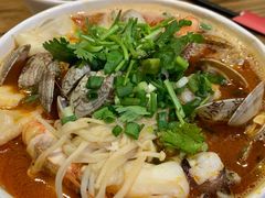 -何记花甲(海岸城旗舰店)