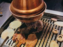 -臻牛烤肉