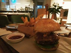 特制牛肉汉堡-EN SPACE恩空间