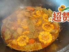 -晨皓祥人民公社铁锅炖菜(西华苑店)