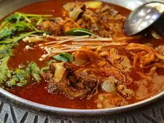 -喇喇排骨火锅·传统韩式脊骨汤(望京西园总店)