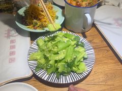 -小核桃品质串店(世茂大道店)