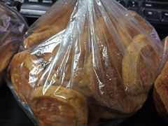 -光明牛奶棚(南泉店)