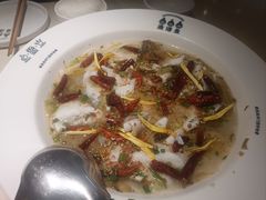 -渔语鱼酸菜鱼新川菜(来福士店)