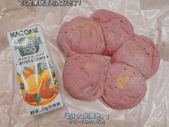 火龙果之子-木子木水日式烫面包(世界城光谷店)