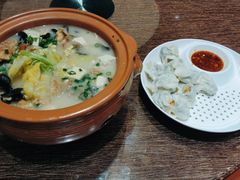-郑庄脂渣海鲜楼(九水路店)