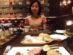 -恰餐厅及酒吧 CHAR Bar & Grill (北京丽都皇冠假日店)