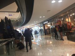 -东荟城名店仓
