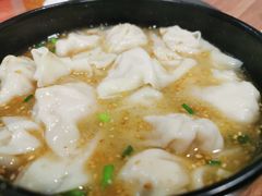 清汤抄手-继红顺河抄手名小吃