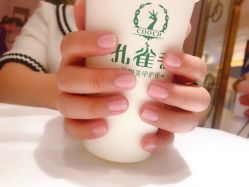 -孔雀手美甲美睫护理