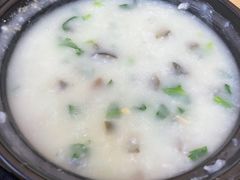 -正東记港味烧腊餐室(天鹅湖银泰城店)
