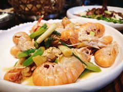 -蚝堡海鲜·威海菜·海肠捞饭·烧烤·亚洲吃蚝公司(幸福门店)