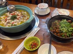 -重庆鸡公煲·青锅花椒鱼(牡丹江路店)