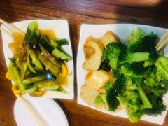 -农夫大盘鸡(经八路总店)