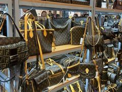 -千安奢侈品回收名表维修名包珠宝护理