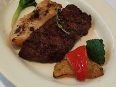 -马克西姆俄罗斯餐厅(通亚街店)