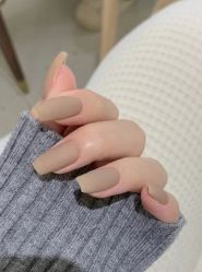 -董小姐日式美甲美睫·皮肤管理