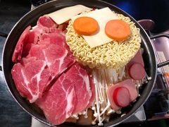 -炙韩料理·部队锅专门店