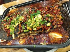 -鱼众不同·鸡公煲·烤全鱼(国顺路店)