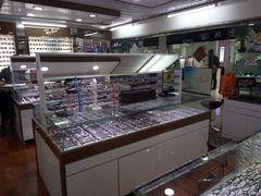-华彬眼镜专业渐进配镜(潘家园店)