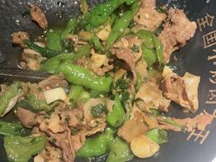 -费大厨辣椒炒肉(高铁吾悦广场店)