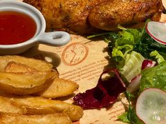 -JINNS锦时 steak&pizza(浸信会礼拜堂旧址店)