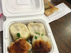 -小杨生煎(成山巴黎春天店)