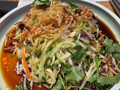 -山河屯铁锅炖·非遗东北菜(南山店)