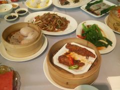 -御花园·粤菜·海鲜火锅(中山公园店)