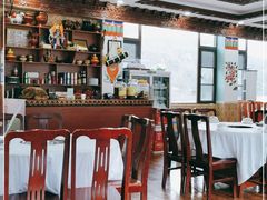 大堂-鲁朗边巴次仁农家石锅