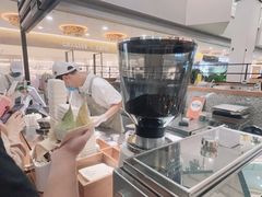 -野人先生Gelato(上海长宁龙之梦店)