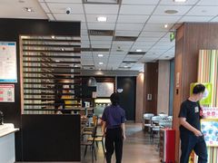 -麦当劳(番禺信联大厦店)