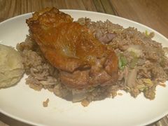 -玛格萝妮(汇智国际商业中心店)