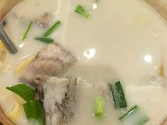 -老季市·三代非遗传承·地标美食老汁鸡(工农路店)